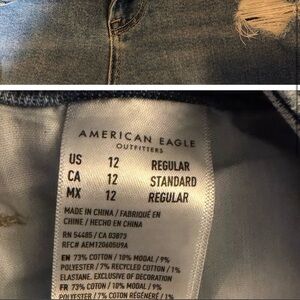 American Eagle Mom Straight Jeans